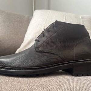 Frye Greyson Deer Skin Leather Chukka Boots.